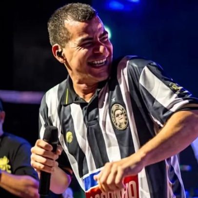 Thiago Martins faz show de fim de ano no Vidigal, na favela