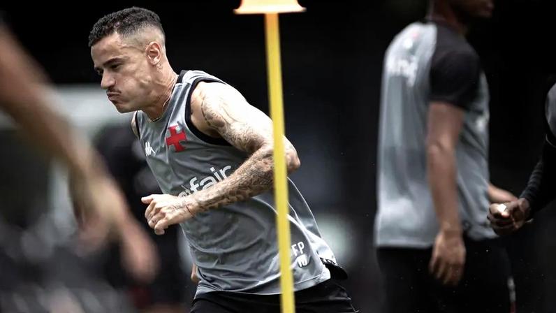 Philippe Coutinho no último treino do Vasco antes da final da Copa do Brasil (Foto: Matheus Lima/Vasco)