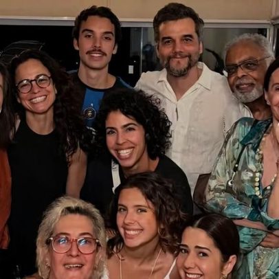Wagner Moura e a esposa se reúnem com Gilberto Gil e Alice Braga em Salvador
