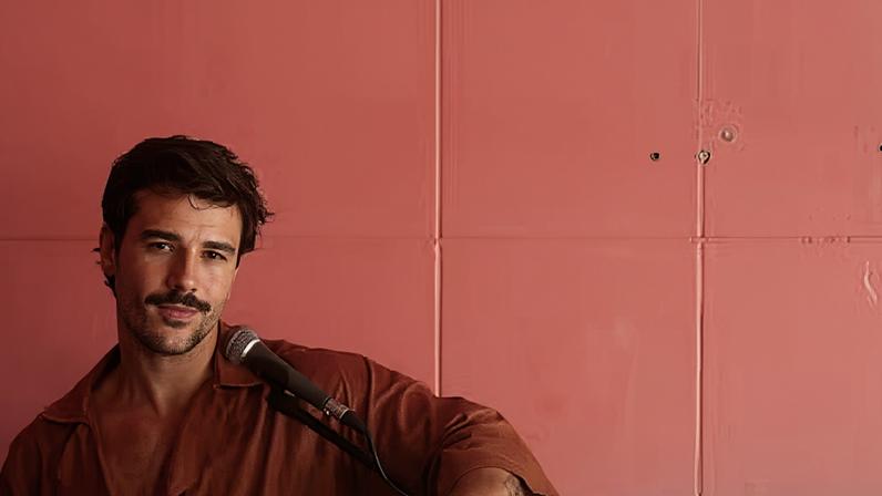 Ex-BBB Mateus Pires estreia na música com primeiro single, 'Juro Que Não Bebo Mais' — Foto: Brunno Rangel