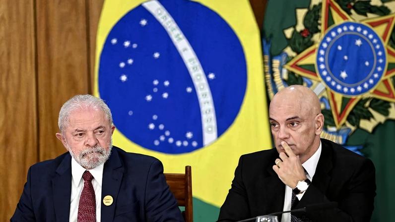 O presidente Lula e o ministro Alexandre de Moraes, do STF e do TSE. Foto: Evaristo Sá/AFP