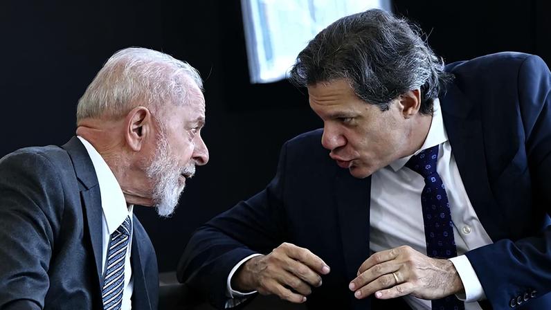 Aposta. Lula e Haddad tentam destravar o projeto, apoiado por 68% da população – Imagem: Evaristo Sá/AFP
