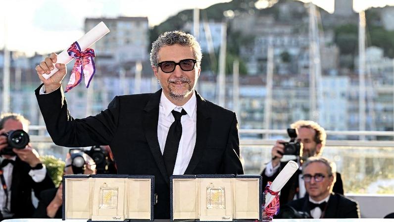 Kleber Mendonca Filho foi eleito o melhor diretor em Cannes pelo filme "O Agente Secreto". Foto: Miguel MEDINA / AFP