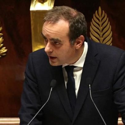 França aprova orçamento sem voto do Parlamento, apesar de risco de censura