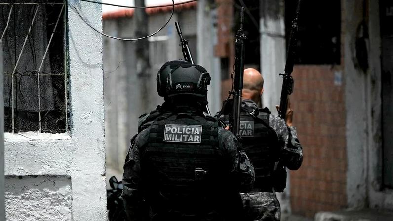 Operação policial no Rio de Janeiro em 28 de outubro de 2025 deixa mais de 60 mortes. Foto: Mauro Pimentel/AFP