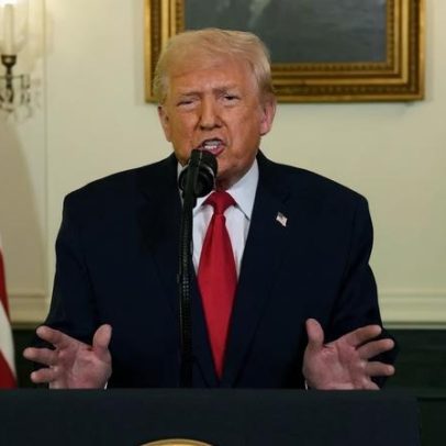 Ex-chefe da Otan pede fim da bajulação a Trump