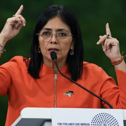 Vice-presidente da Venezuela exige libertação de Maduro e anuncia plano de defesa