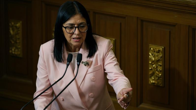Relação entre Venezuela e EUA é abalada, afirma presidenta interina