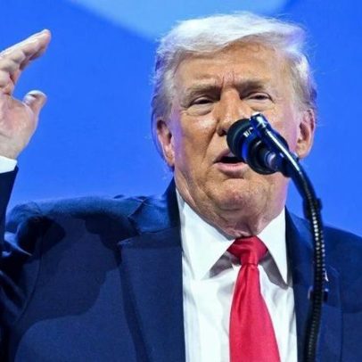 Casa Branca atribui hematomas de Trump a pancada em mesa