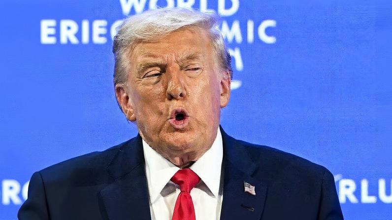 O presidente dos Estados Unidos, Donald Trump, durante seu discurso no Fórum de Davos em 2026 – foto: Fabrice Coffrini/AFP