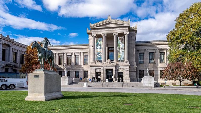 The main entrance to the Museum of Fine Arts, Boston
