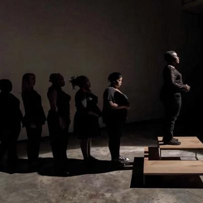 Gabrielle Goliath entra com ação contra pavilhão cancelado na Bienal de Veneza