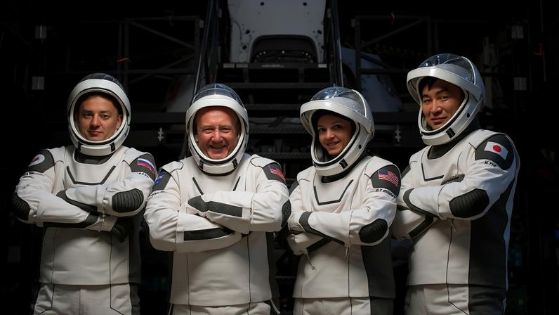 Fotografia da tripulação da missão Crew-11 da SpaceX, da NASA.