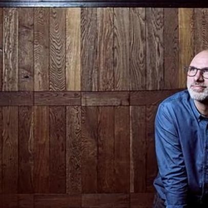 Criador de Succession, Jesse Armstrong, fala sobre síndrome do impostor