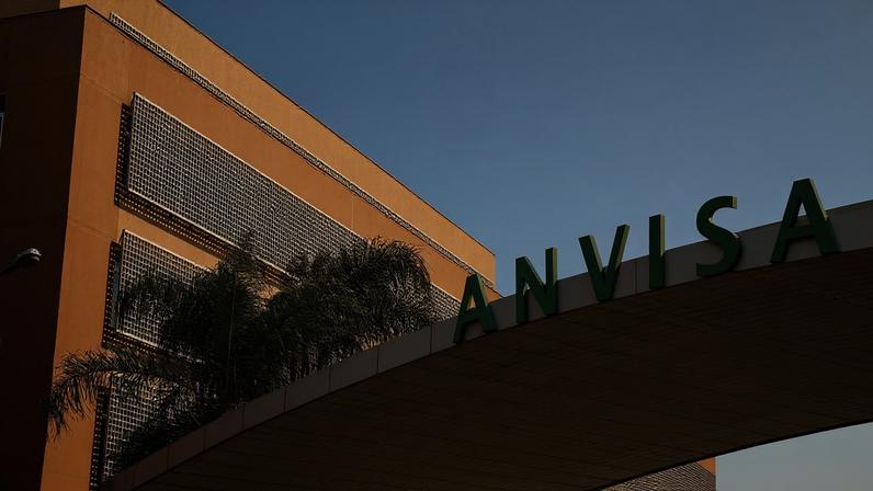Fachada do edifício sede da Agência Nacional de Vigilância Sanitária (Anvisa).