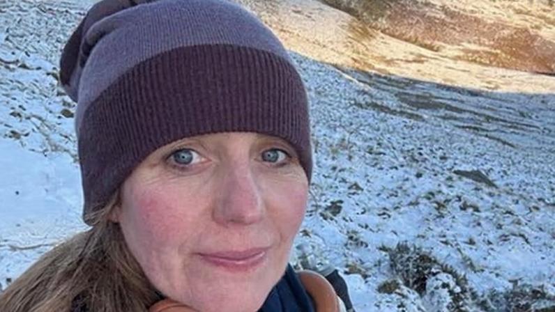 Sarah Porter during the 2026 Winter Spine Challenger South race.