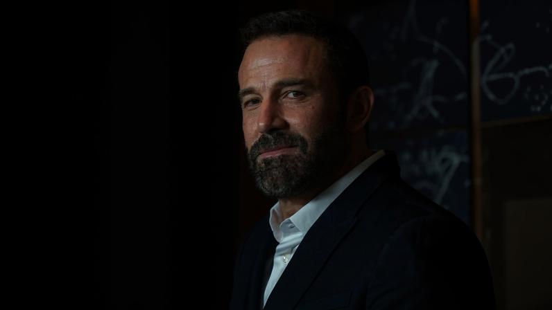 Ben Affleck denied having met Lisa Barlow in an Access Hollywood interview.