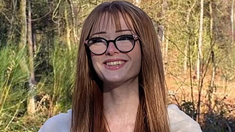 Brianna Ghey smiling.