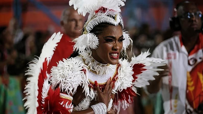 Erika Januza anuncia retorno à Viradouro no Carnaval 2026