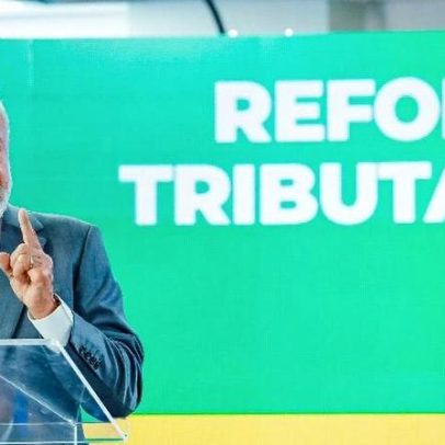 Lula faz exames e fará cirurgia de catarata amanhã