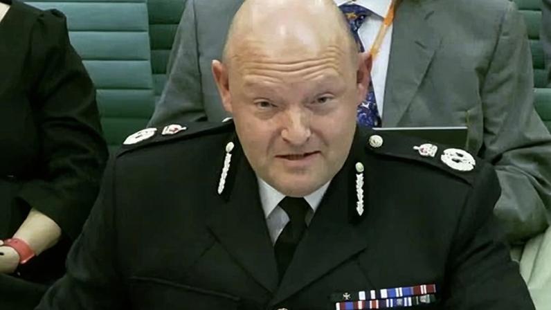 Comissário de polícia de West Midlands critica MPs por viés contra o chefe