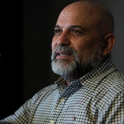 Ex-líder paramilitar colombiano é condenado por crimes contra povos indígenas