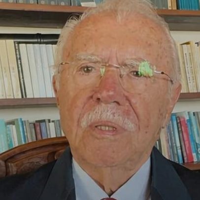 Sarney critica invasão na Venezuela e elogia posição do Brasil