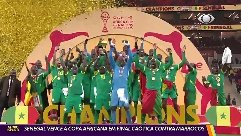 Senegal vence a Copa Africana em final caótica contra Marrocos