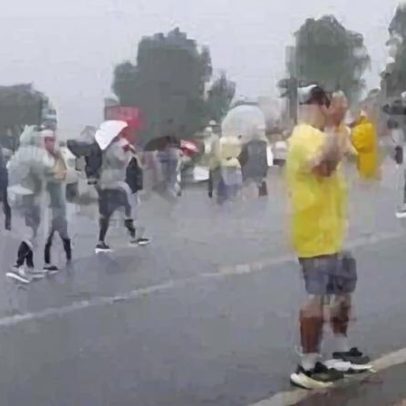 Vídeo mostra raio atingindo concentração de ato pró-Bolsonaro em Brasília