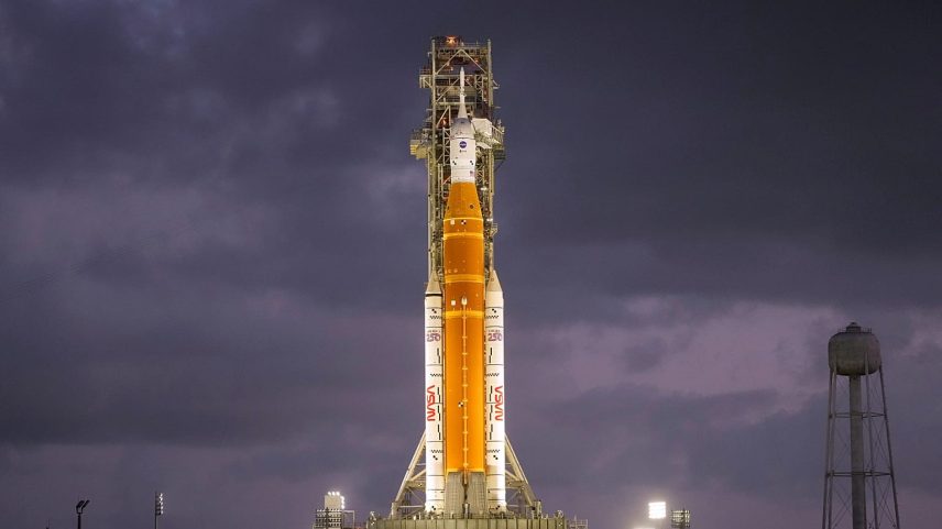 NASA's Artermis II moon rocket sits on Launch Pad 39-B just before sunrise at the Kennedy Space Center Tuesday, March 31, 2026, in Cape Canaveral, Fla.