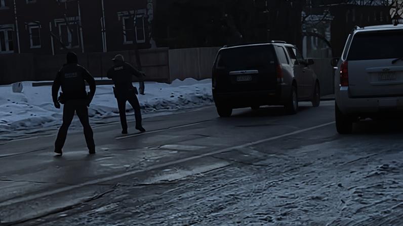 Agente do ICE em Minneapolis identificado como veterano de 10 anos na polícia