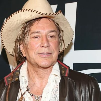 Mickey Rourke denuncia arrecadação de fundos em seu nome