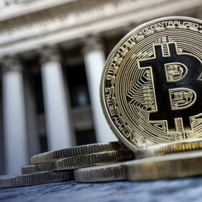 Coinbase critica regra bancária política usada para pressionar criptoempresas