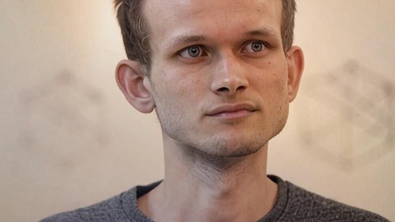 Ethereum Founder Vitalik Buterin Ditches Big Tech: His 2026 "Self-Sovereign" Stack Reveals Surprising Changes