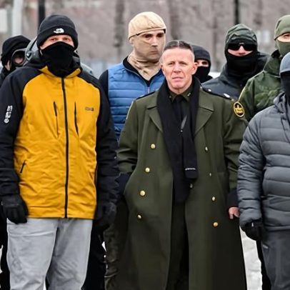 Bandidos mascarados, elites desdenhosas e cidadãos aterrados nos EUA hoje