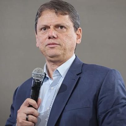 Tarcísio entra em Papudinha e sai com avaliação menor, diz Josias