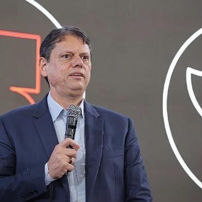 Tarcísio evita Bolsonaro; sem Flávio, pesquisa aponta vitória no 1º turno