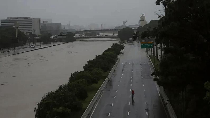 Defesa Civil de SP alerta para chuva intensa nos primeiros dias do ano