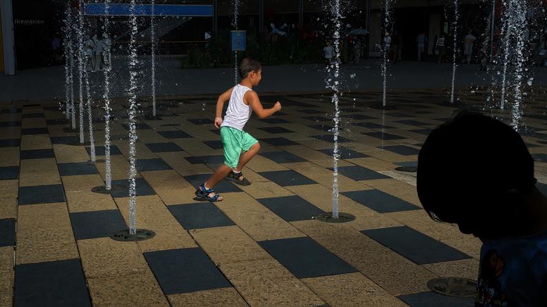 Orange alert for heatwave in Beijing