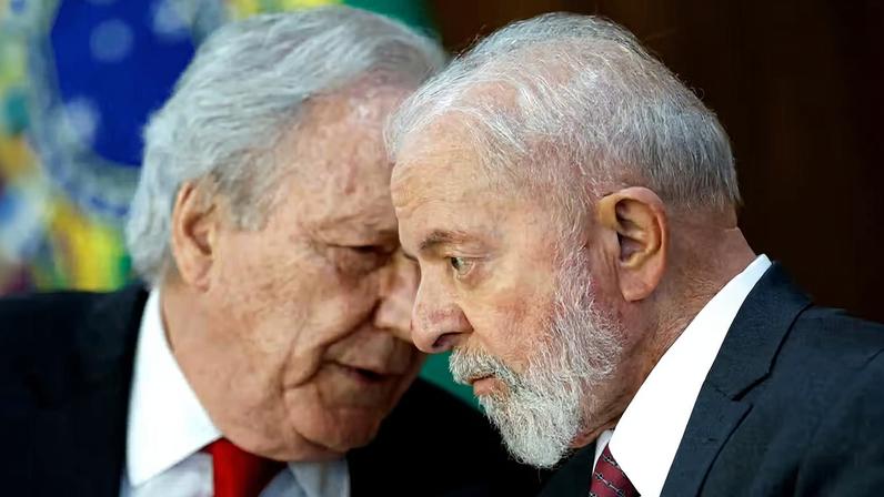 Lula e Lewandowski — Foto: Adriano Machado