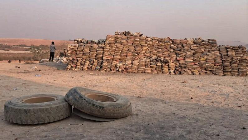 Bags of raw cobalt at the UTK artisanal quarry in Kolwezi. Image by Didier Makal.