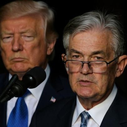 Powell reage à Casa Branca e expõe pressão política sobre o Fed