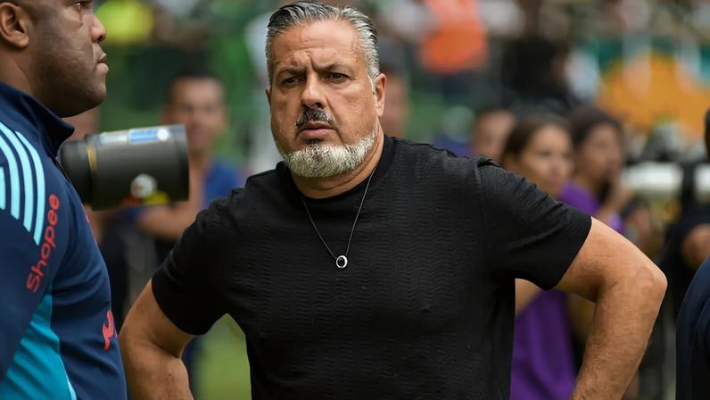 José Boto, diretor de futebol do Flamengo (Foto: Bruno Ulivier/O Fotografico/Gazeta Press)