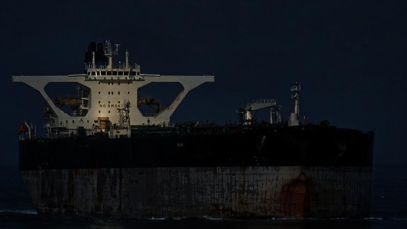 Navio petroleiro Bella-1 no Estreito de Cingapura 18/03/2025 Hakon Rimmereid/via REUTERS