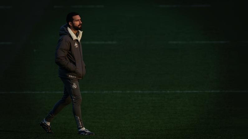 Arbeloa comanda primeiro treinamento à frente do Real Madrid — Foto: REUTERS/Susana Vera