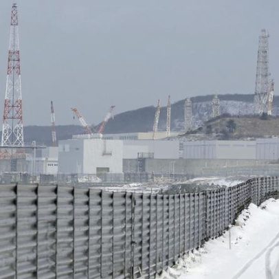 Maior central nuclear do mundo volta a parar no Japão após alarme