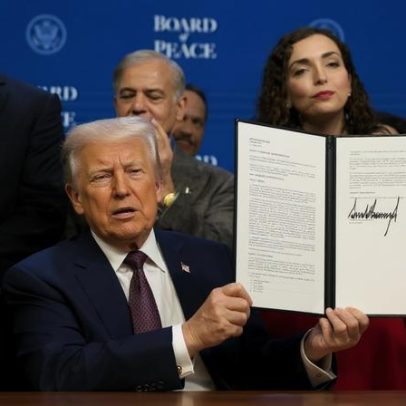 Trump lança em Davos Conselho de Paz criado por ele