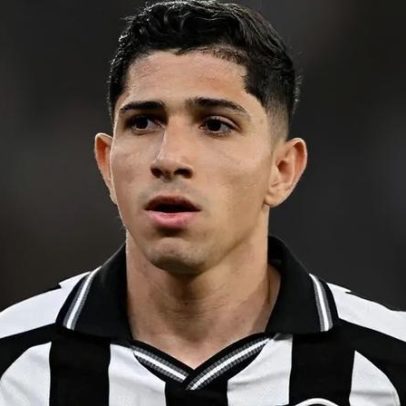 Savarino ouviu proposta do Fluminense; Botafogo aguarda resposta