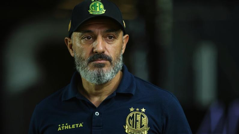 Rafael Guanaes, técnico do Mirassol (Foto: Jota Erre/Agif/Gazeta Press)