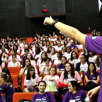 Meninas interessadas em tecnologia podem se inscrever na escola de verão da USP